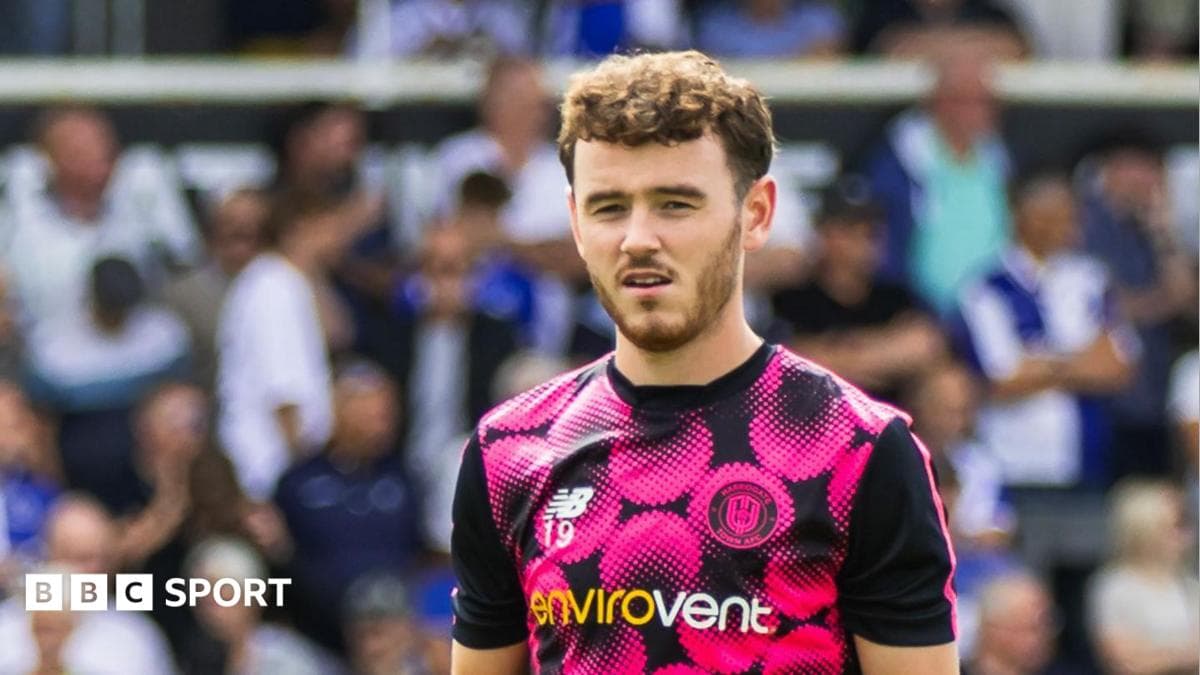 Oldham Athletic suma a Tom Hill y Kai Payne