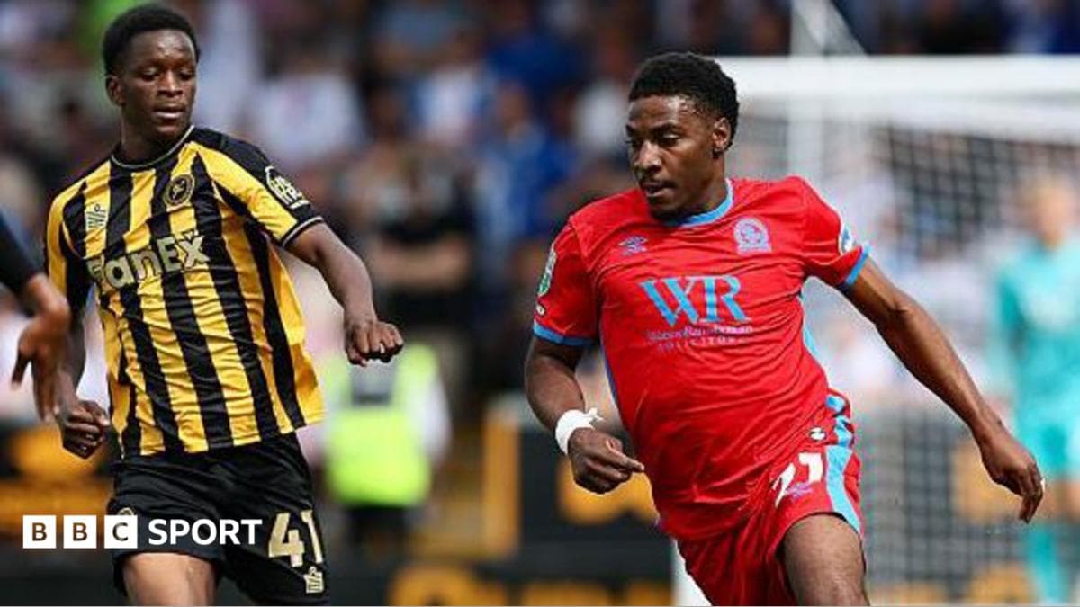 Burton Albion y Blackburn Rovers, cara a cara antes del arranque