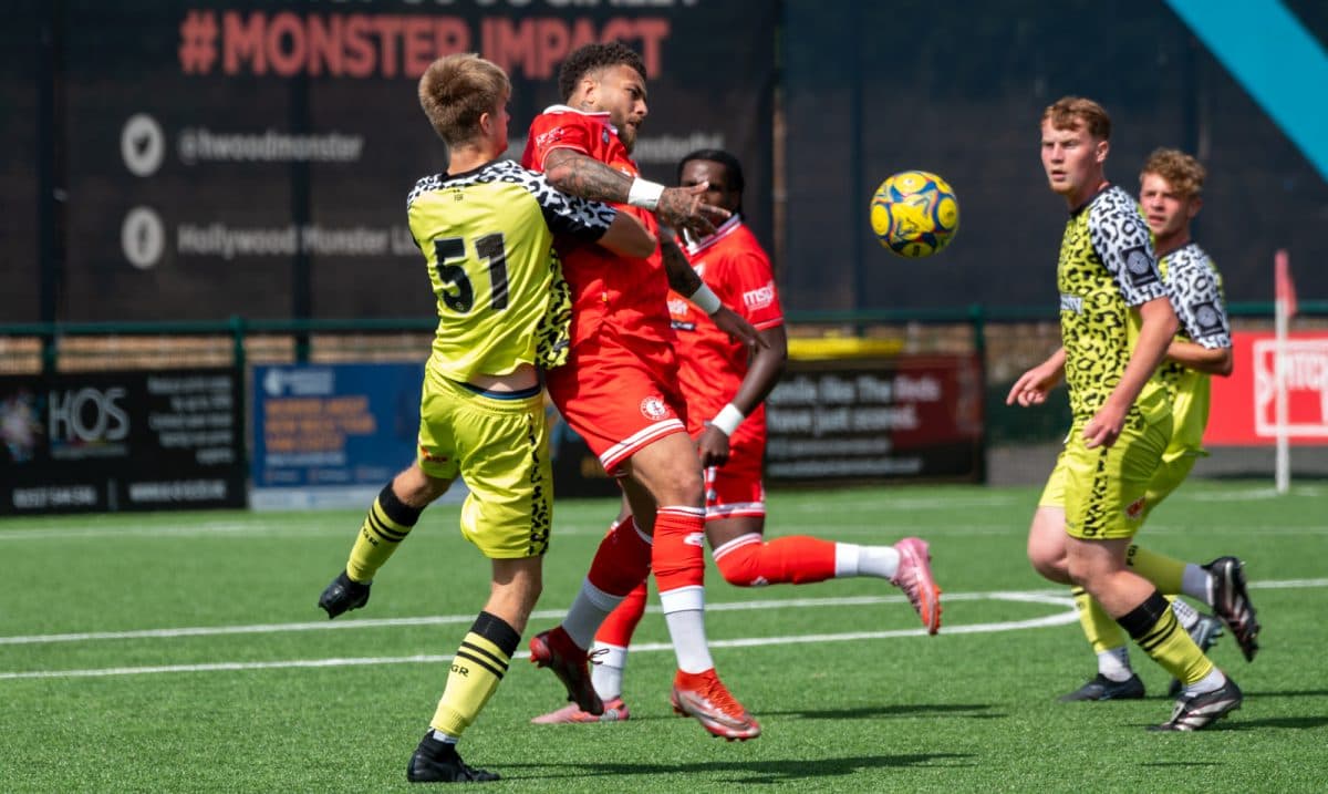 Redditch United remonta ante Forest Green en su último amistoso